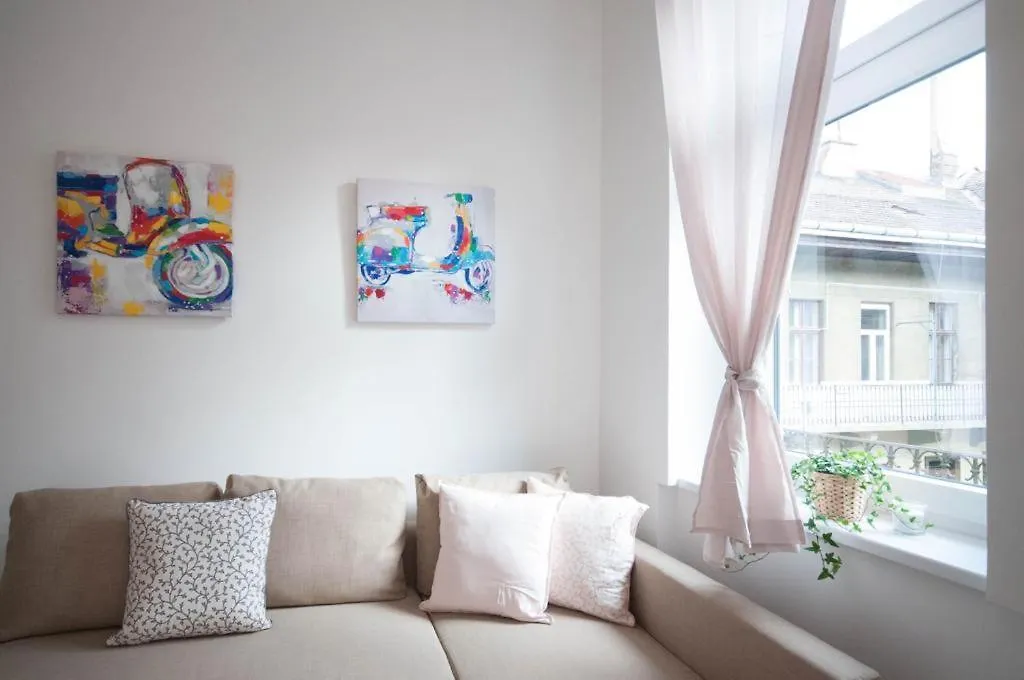 Cs3 Csanyi Apartment Budapest 0*,  Hungary